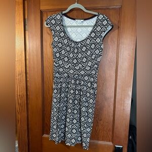 Boden Jersey Knit Dress- w/ Pockets!